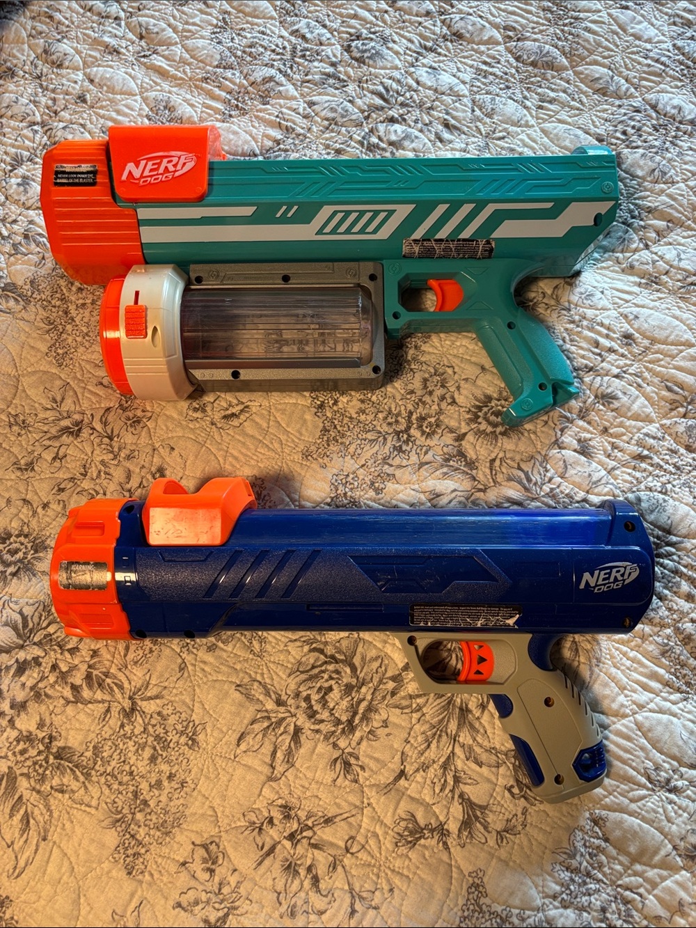 NERF DOG Ball Blaster Duo